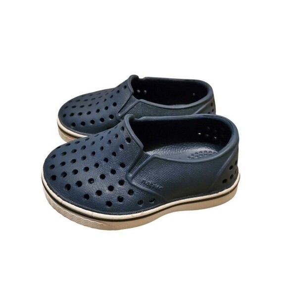 Native Jefferson Unisex Baby Toddler Blue Waterproof Shoes Size C4 Slip On - Picture 1 of 6